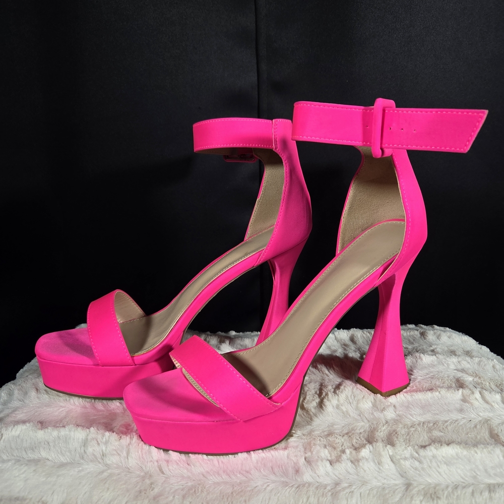 Vibrant Pink Platform Heels with Ankle Strap And Sculpted Heel Size 11